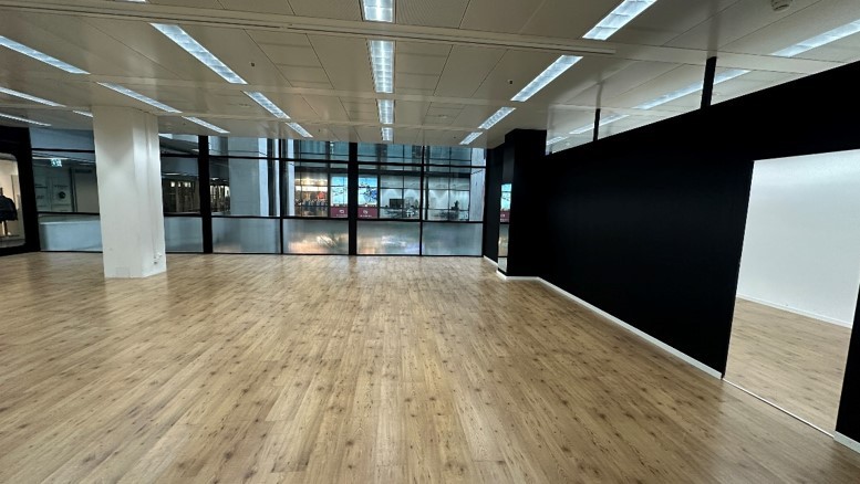 151m² commercial, Foto 3 von 10