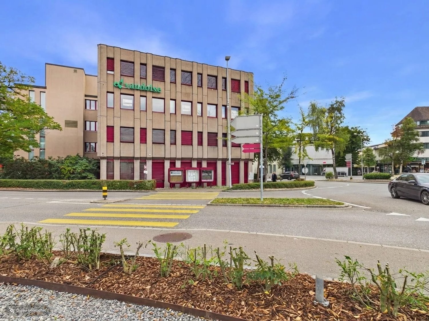 220m² commercial, Foto 2 von 10