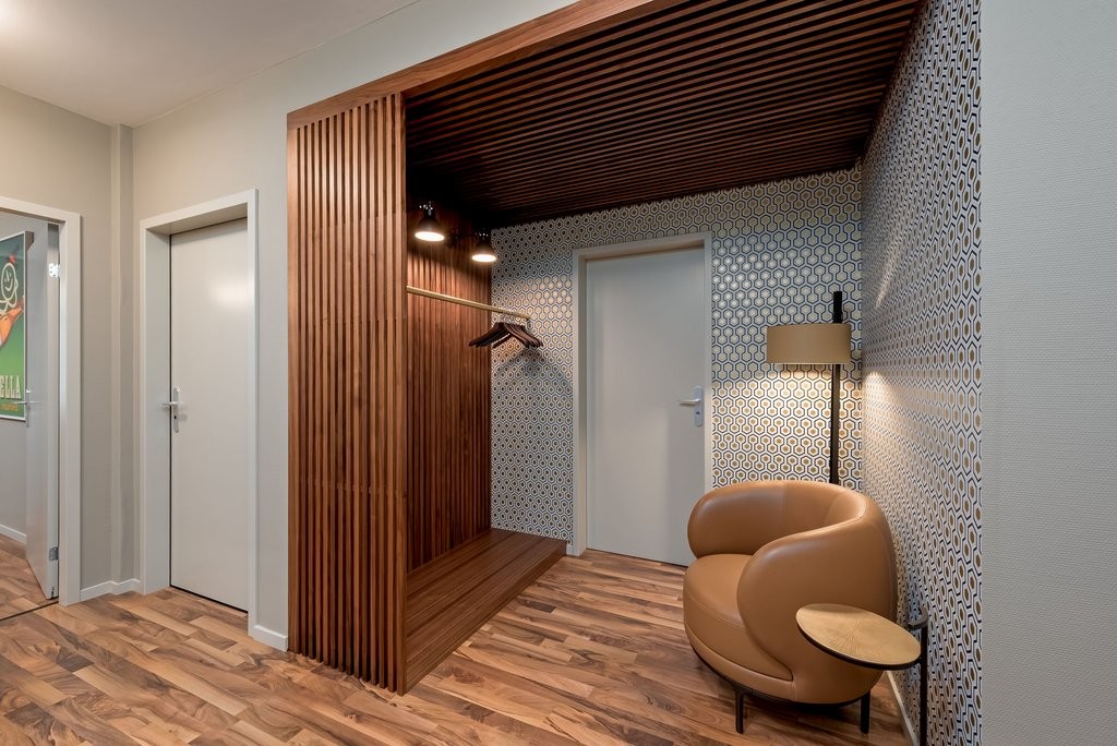 17m² office