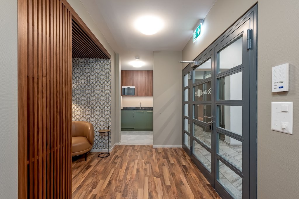 17m² office