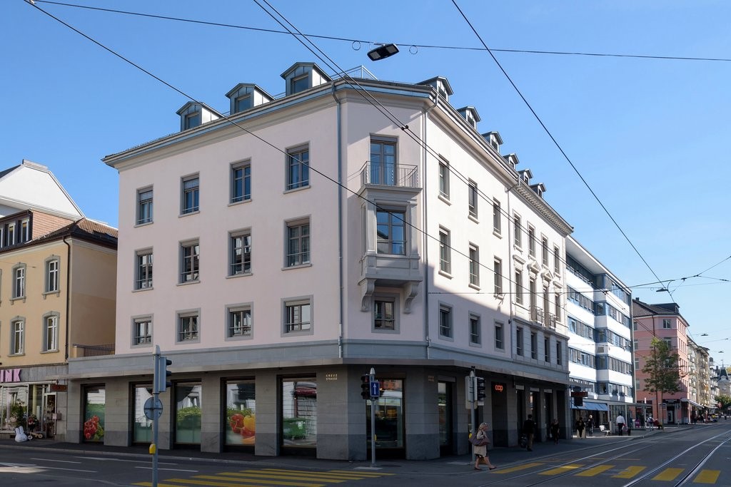 17m² office