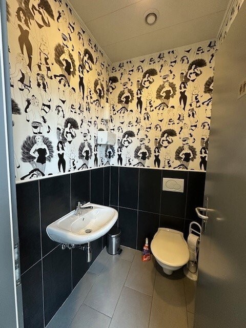 121m² Gewerbe, Foto 5 von 7