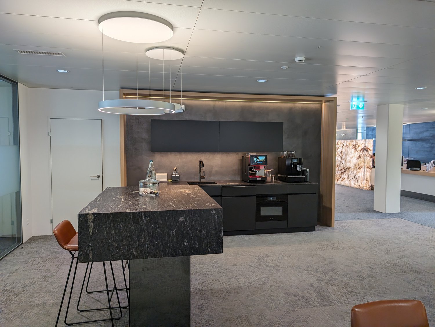 965m² Büro, Foto 4 von 4