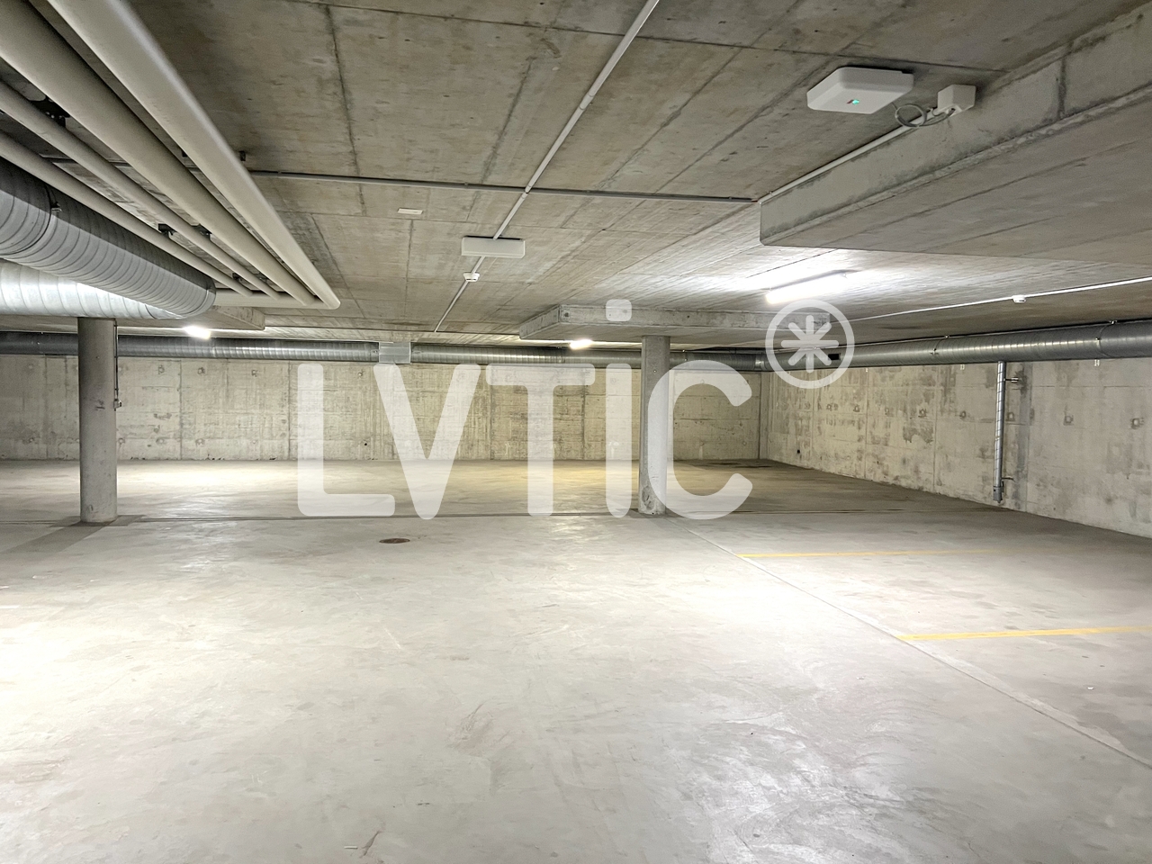 2200m² Lagerraum, Foto 10 von 10