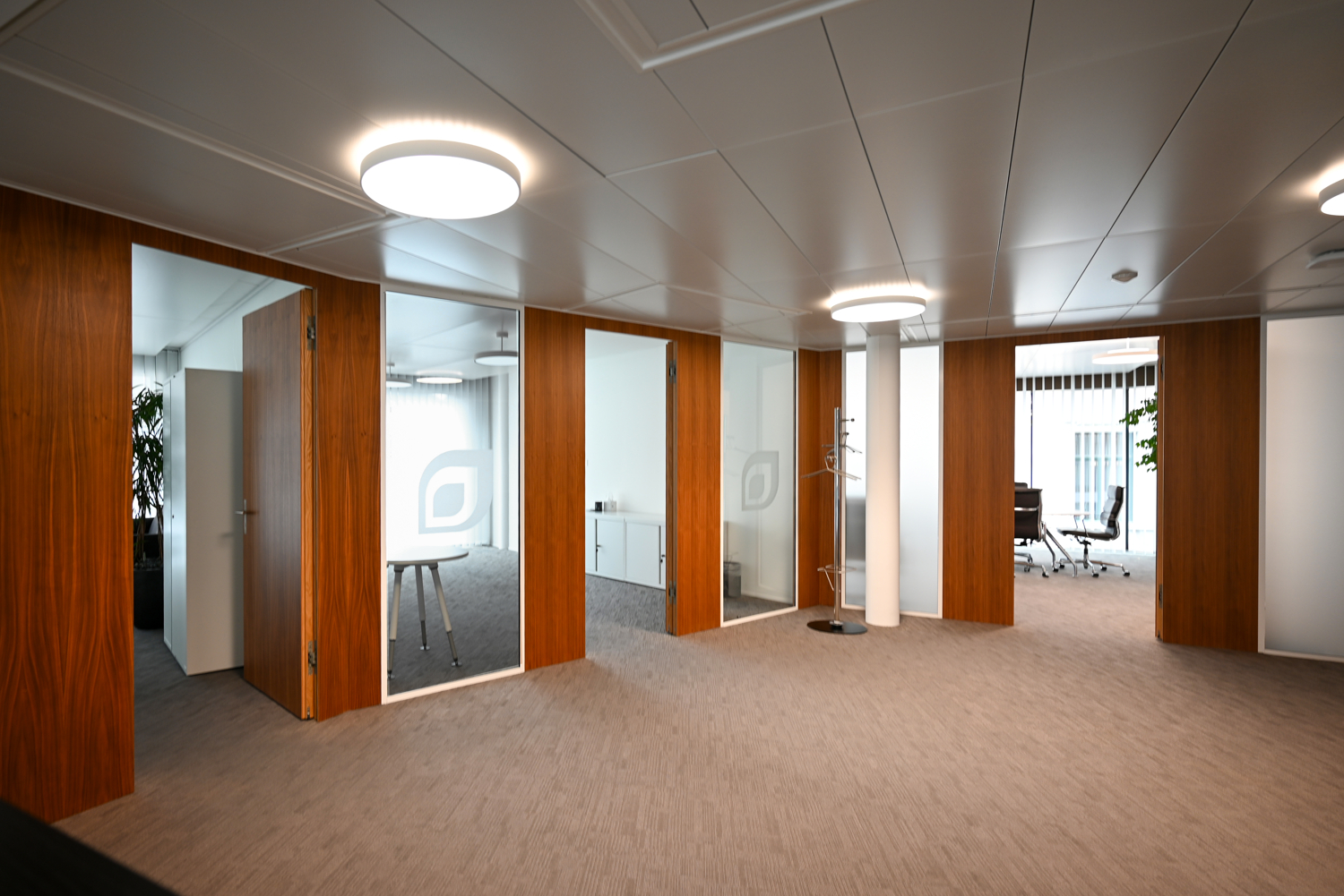 702m² ufficio