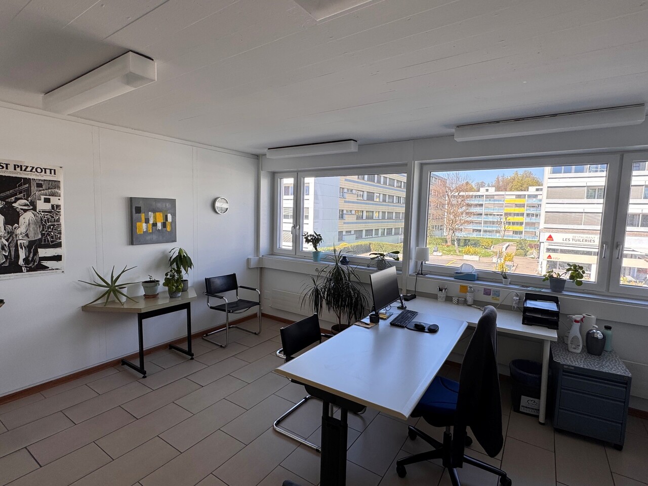 340m² Büro