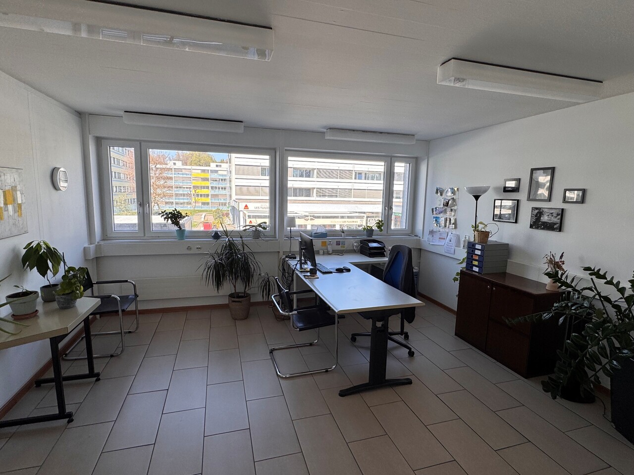 340m² Büro