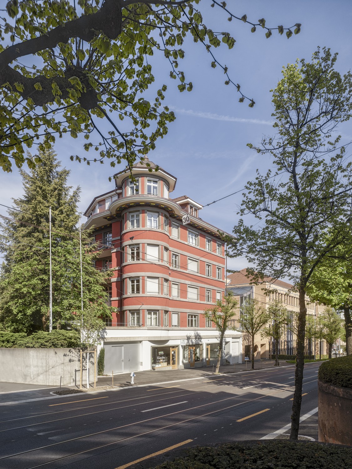 78m² commercial, Foto 1 von 7