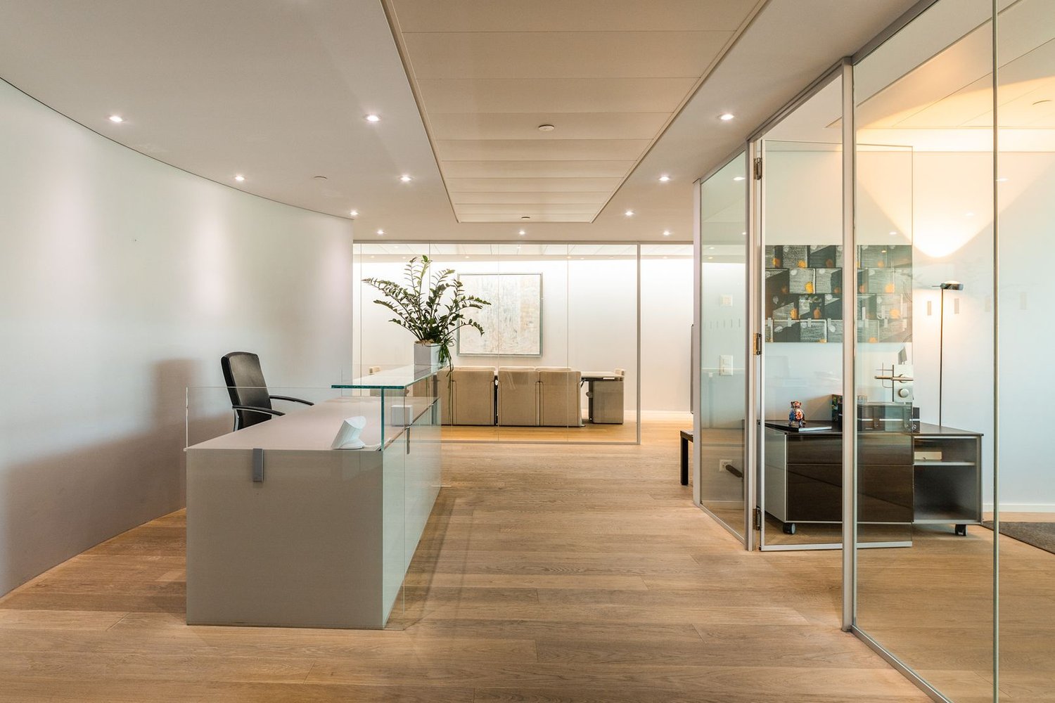 Office, Foto 2 von 10