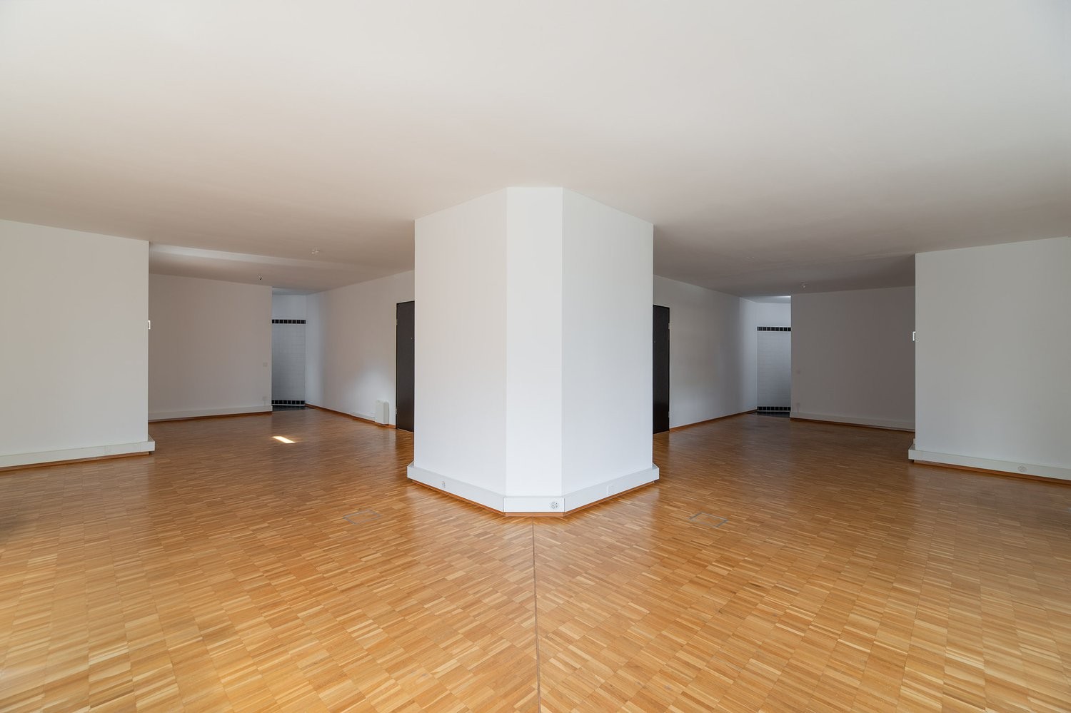 87m² Büro, Foto 7 von 10