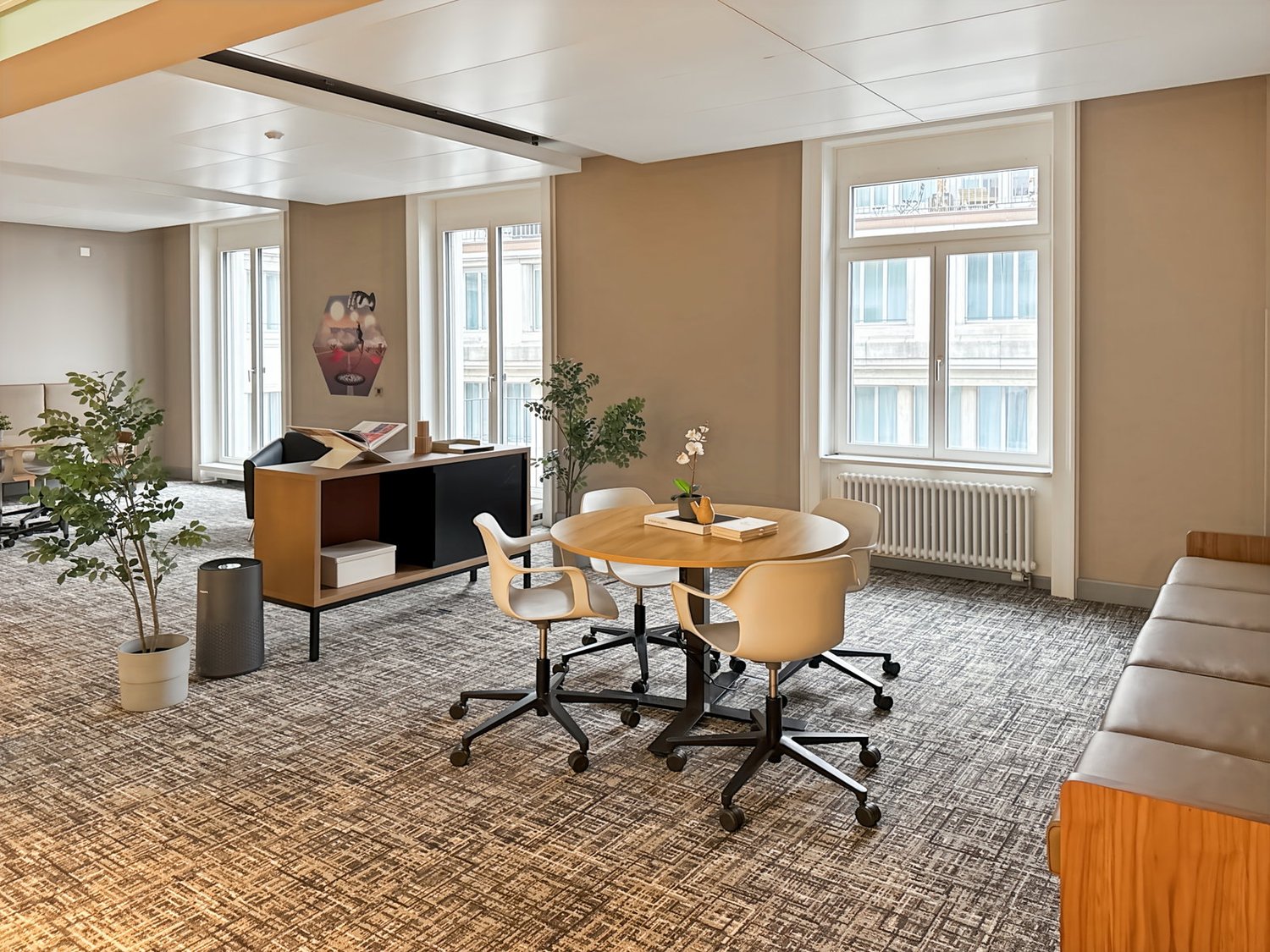 ufficio di 225m², foto 1 di 10