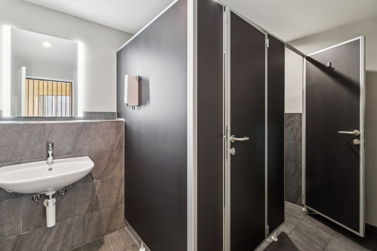 872m² commercial, Foto 9 von 9
