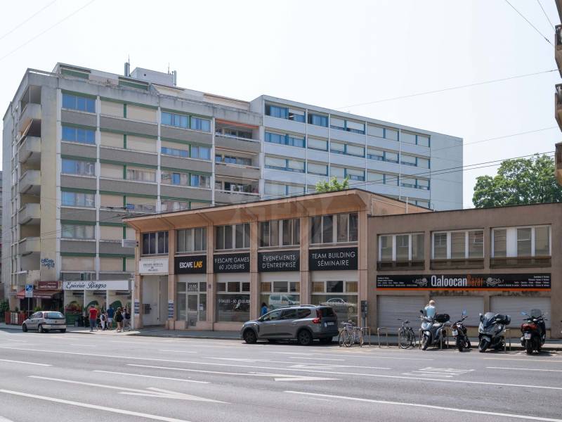 316m² Arkade, Foto 1 von 5