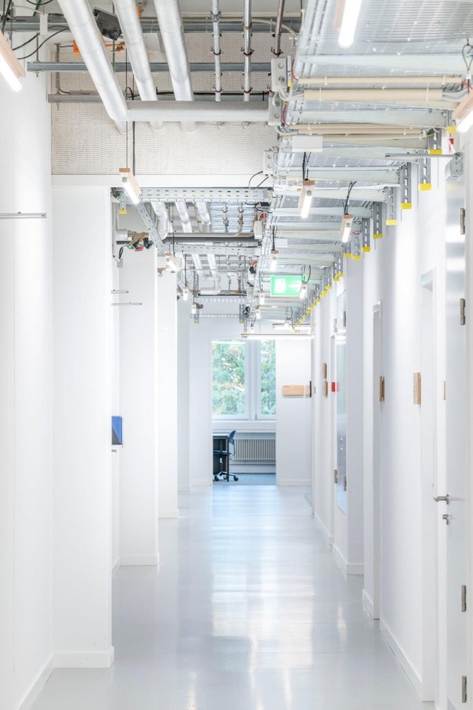 149m² laboratory
