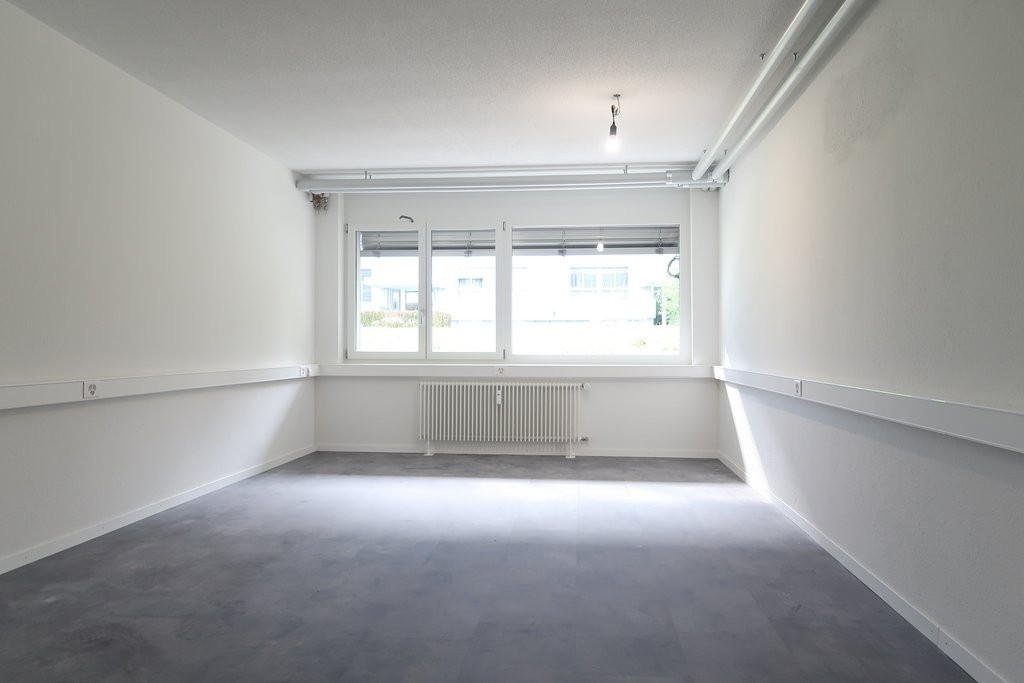 56m² office