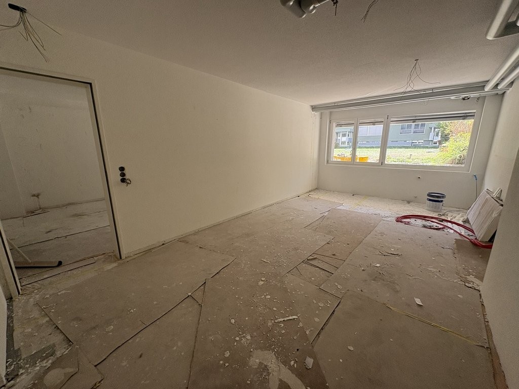 56m² office