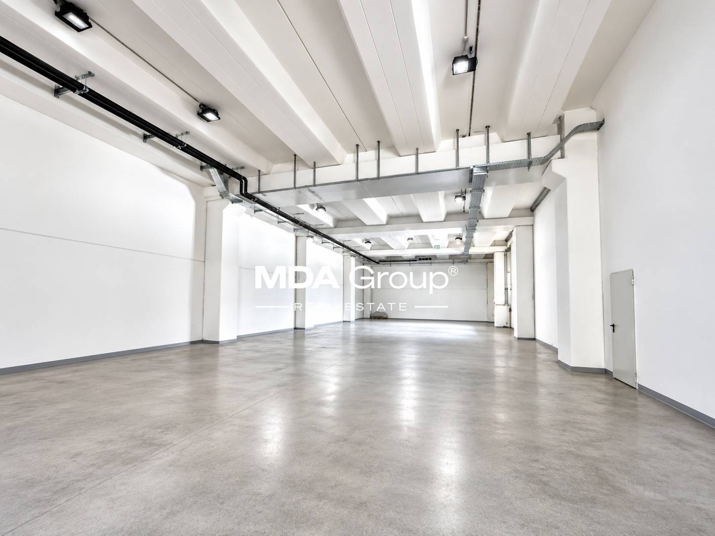 1500m² de local de stockage, photo 6 sur 10