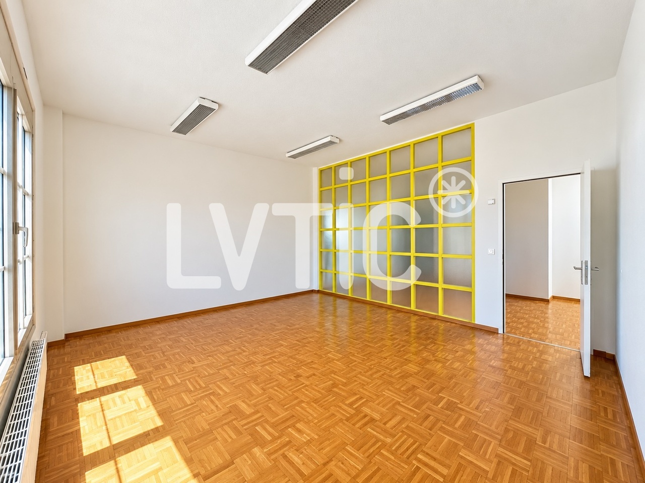 180m² ufficio, foto 4 di 10