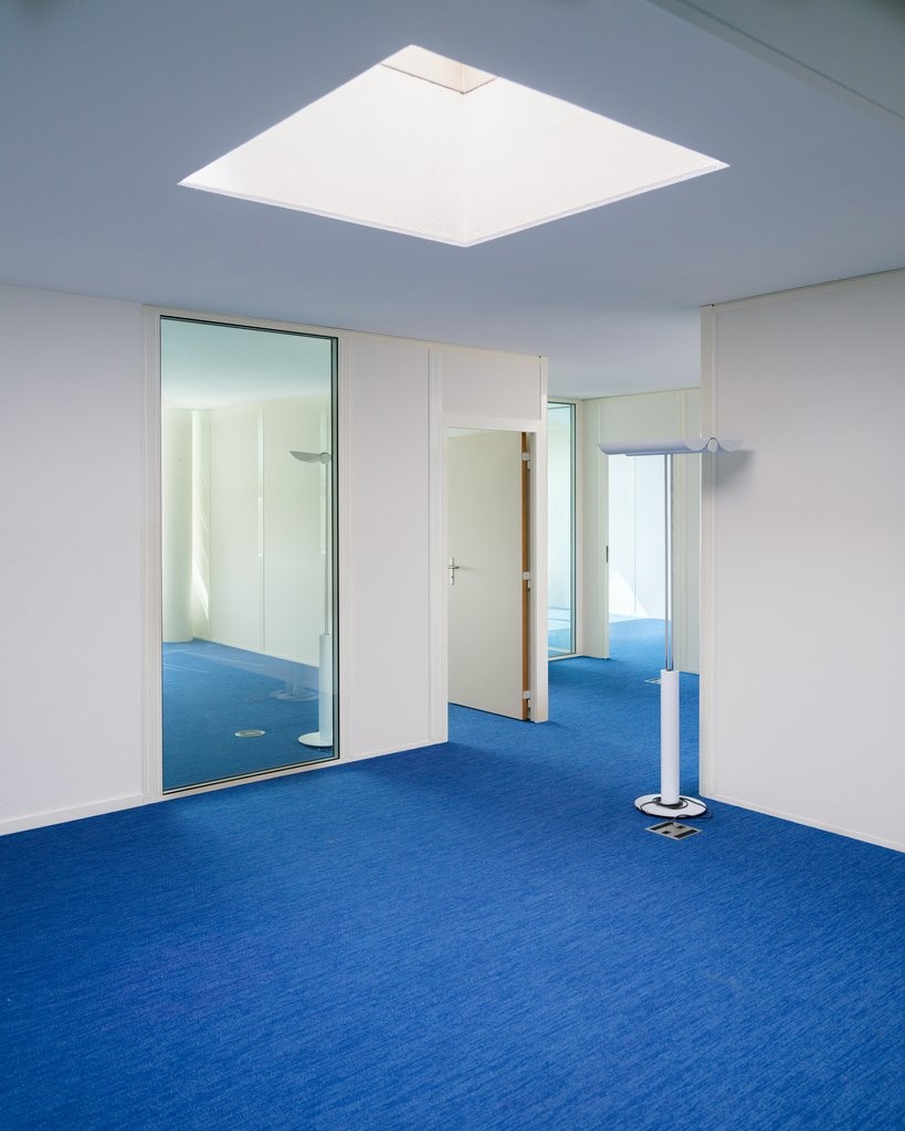 1237m² Büro