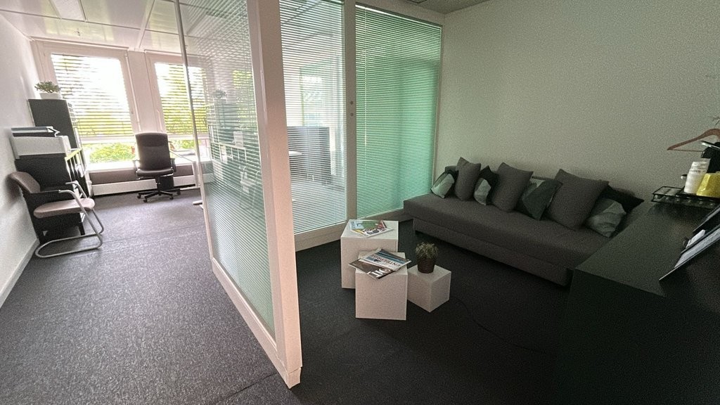 60m² Büro, Foto 2 von 4