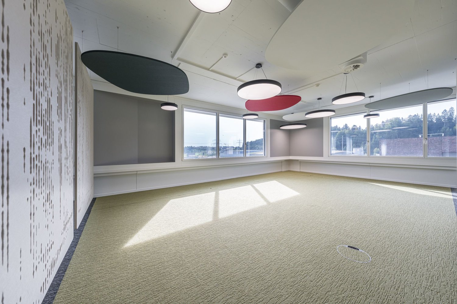 4500m² office