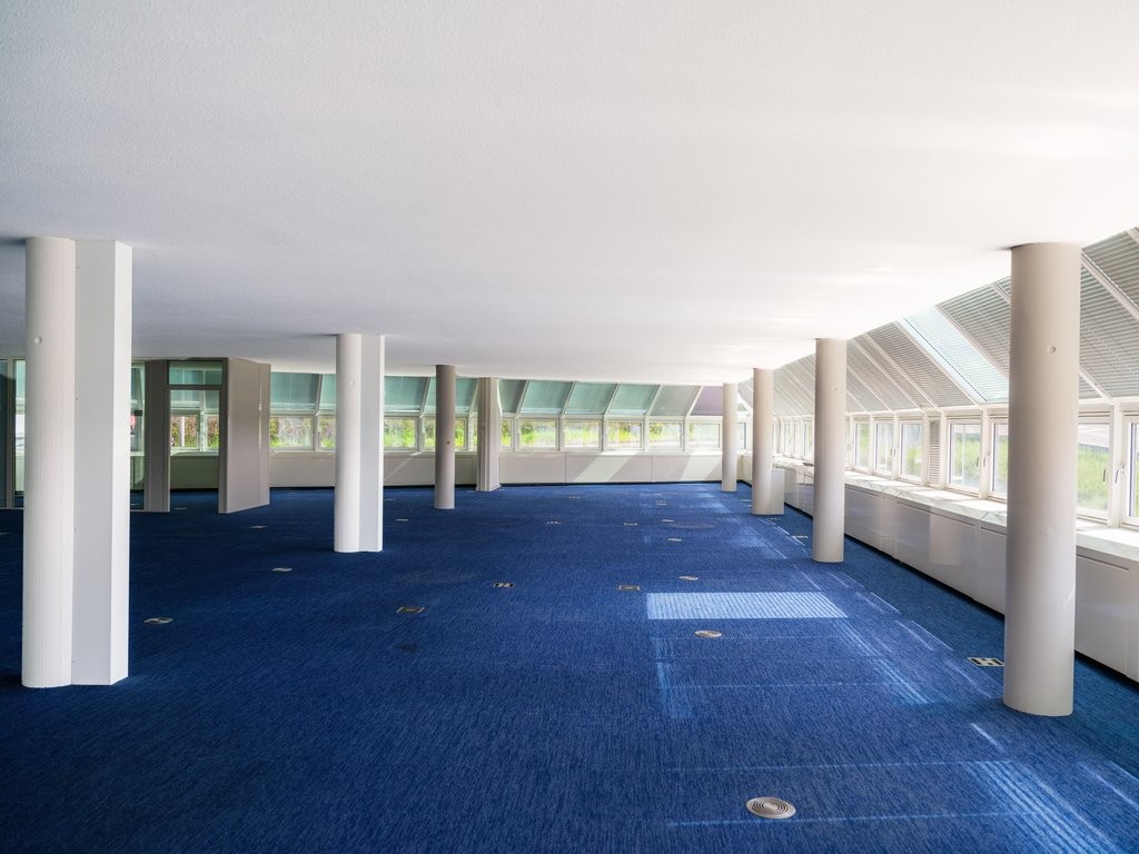 755m² Büro