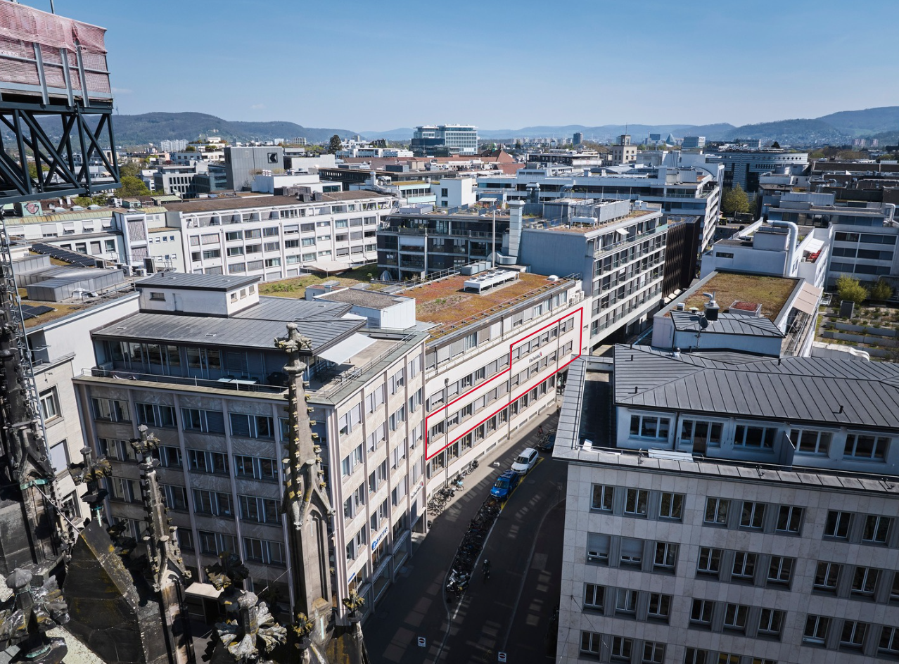 930m² office, Foto 1 von 7
