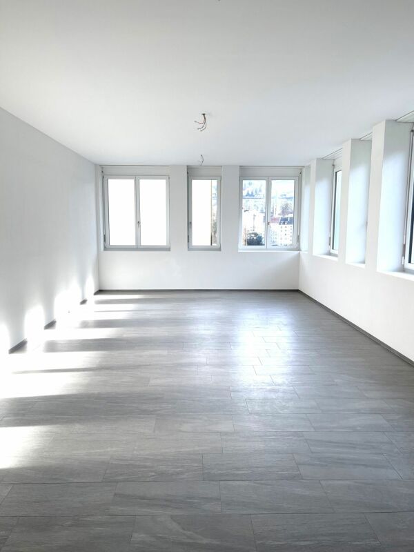 53m² commercial