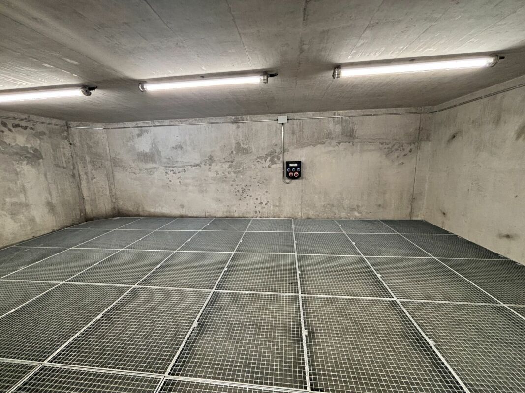 660m² Fabrikfläche, Foto 3 von 8