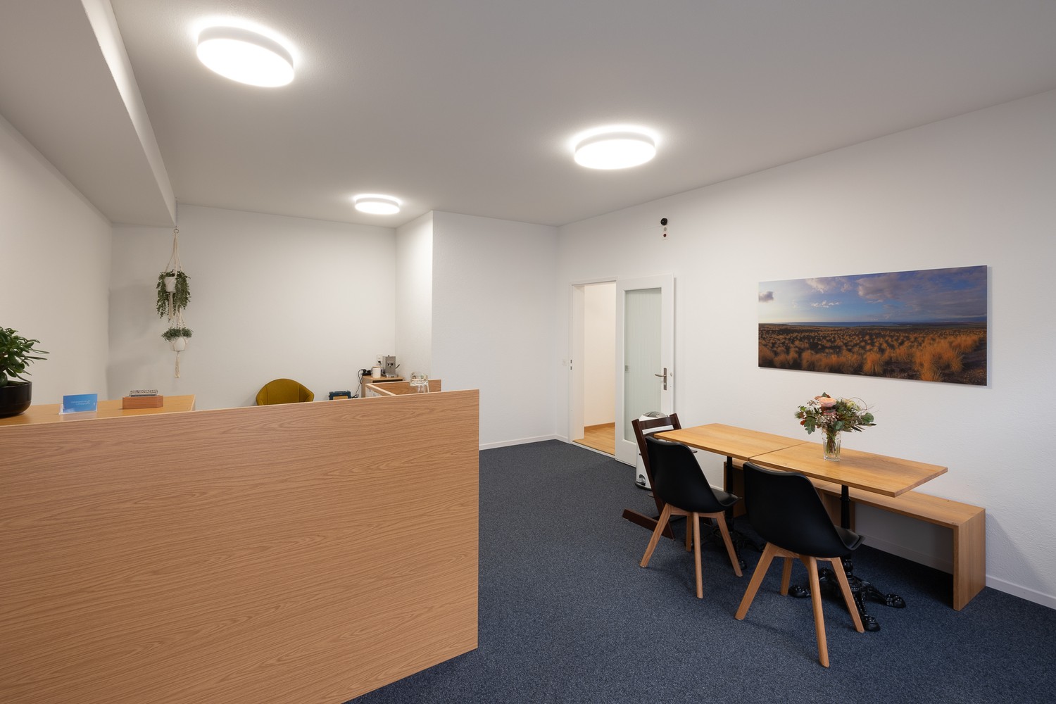12m² office