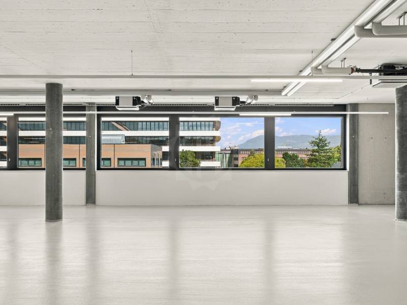 Oggetto industriale di 500m², foto 3 di 4