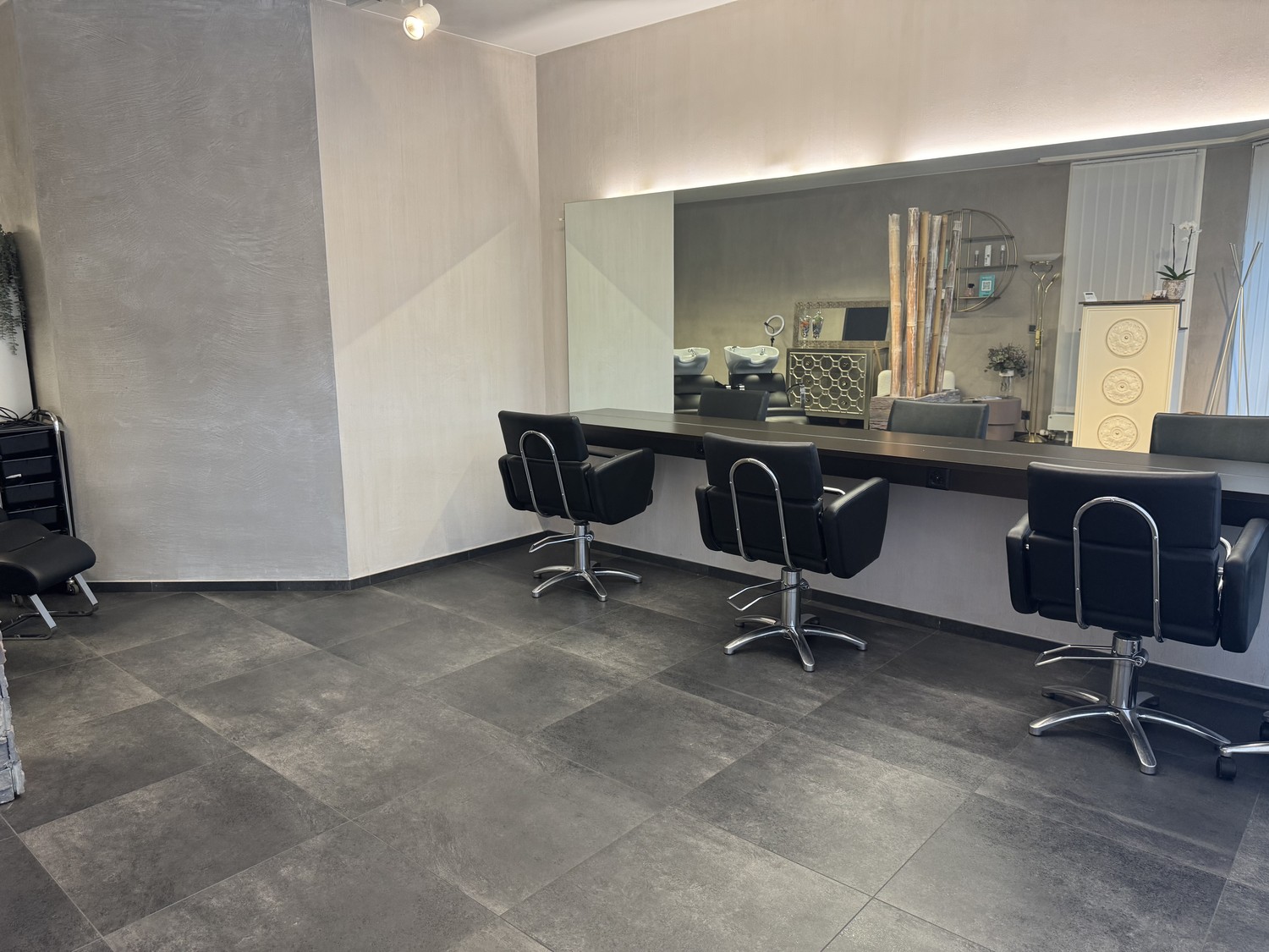 35-35m² commercial
