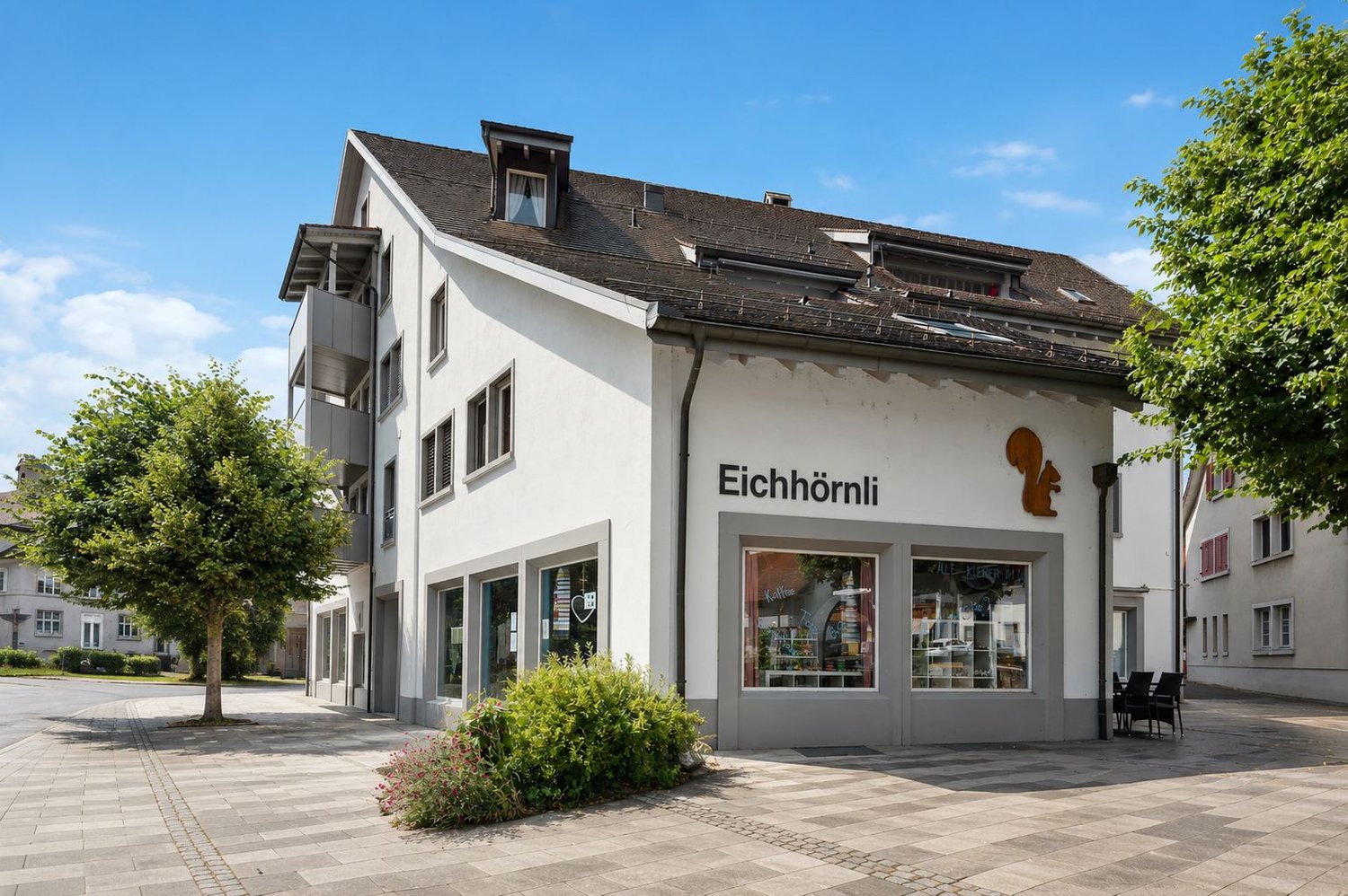 190m² industrial object, Foto 1 von 10