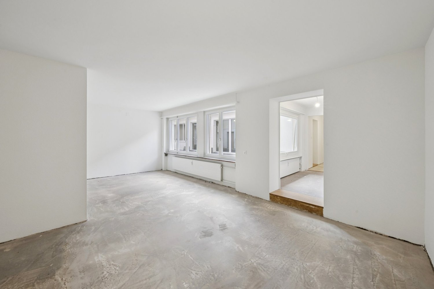 172m² commercial