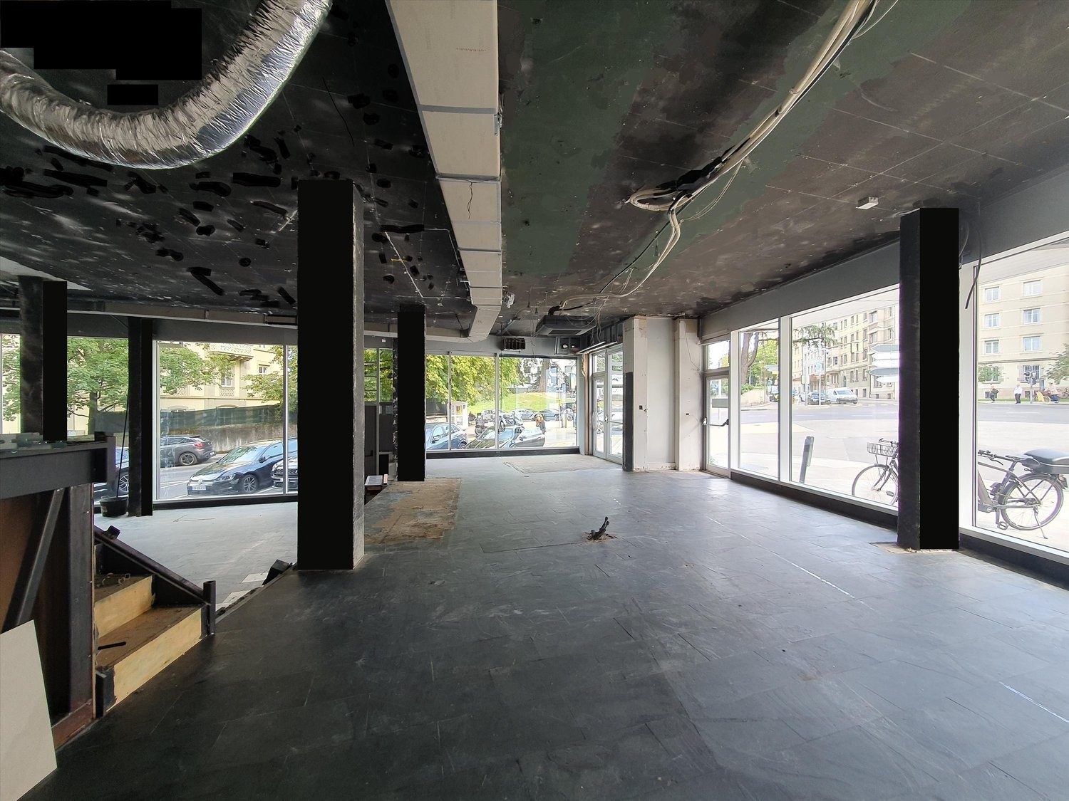 180m² Ladenlokal, Foto 2 von 5