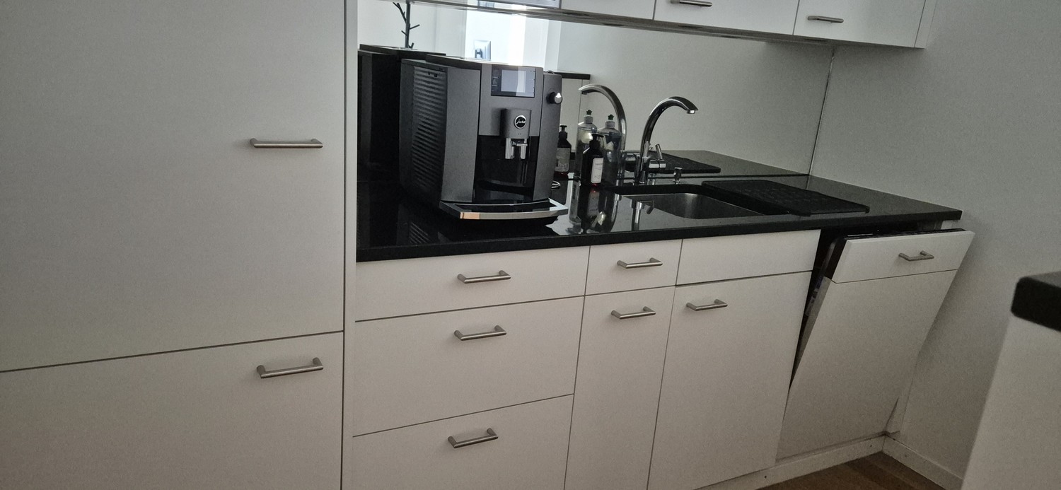 50m² office