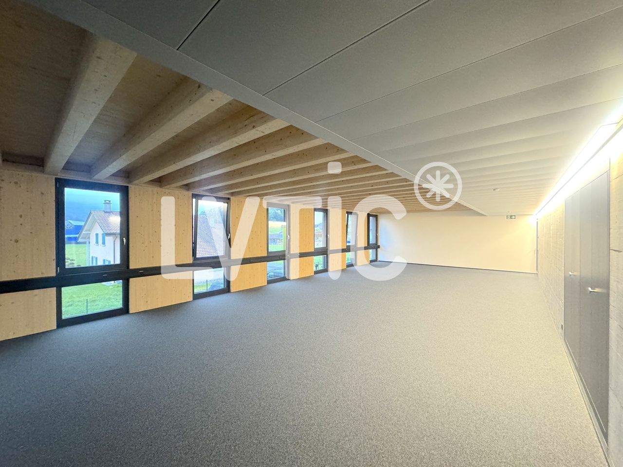 245m² Büro