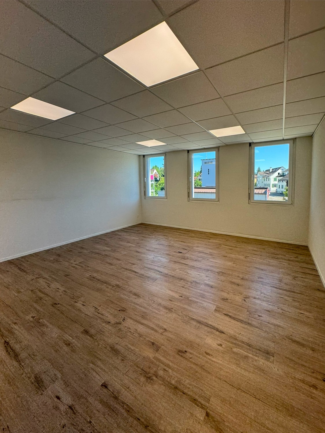 Bureau de 210m², photo 5 sur 9