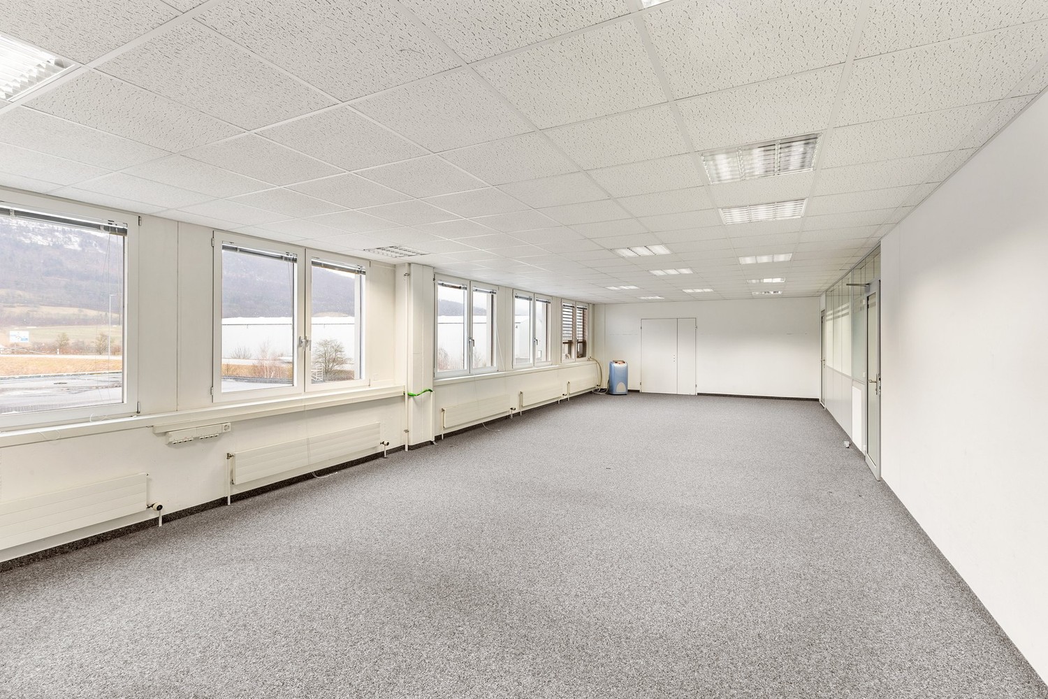 576m² office, Foto 1 von 10
