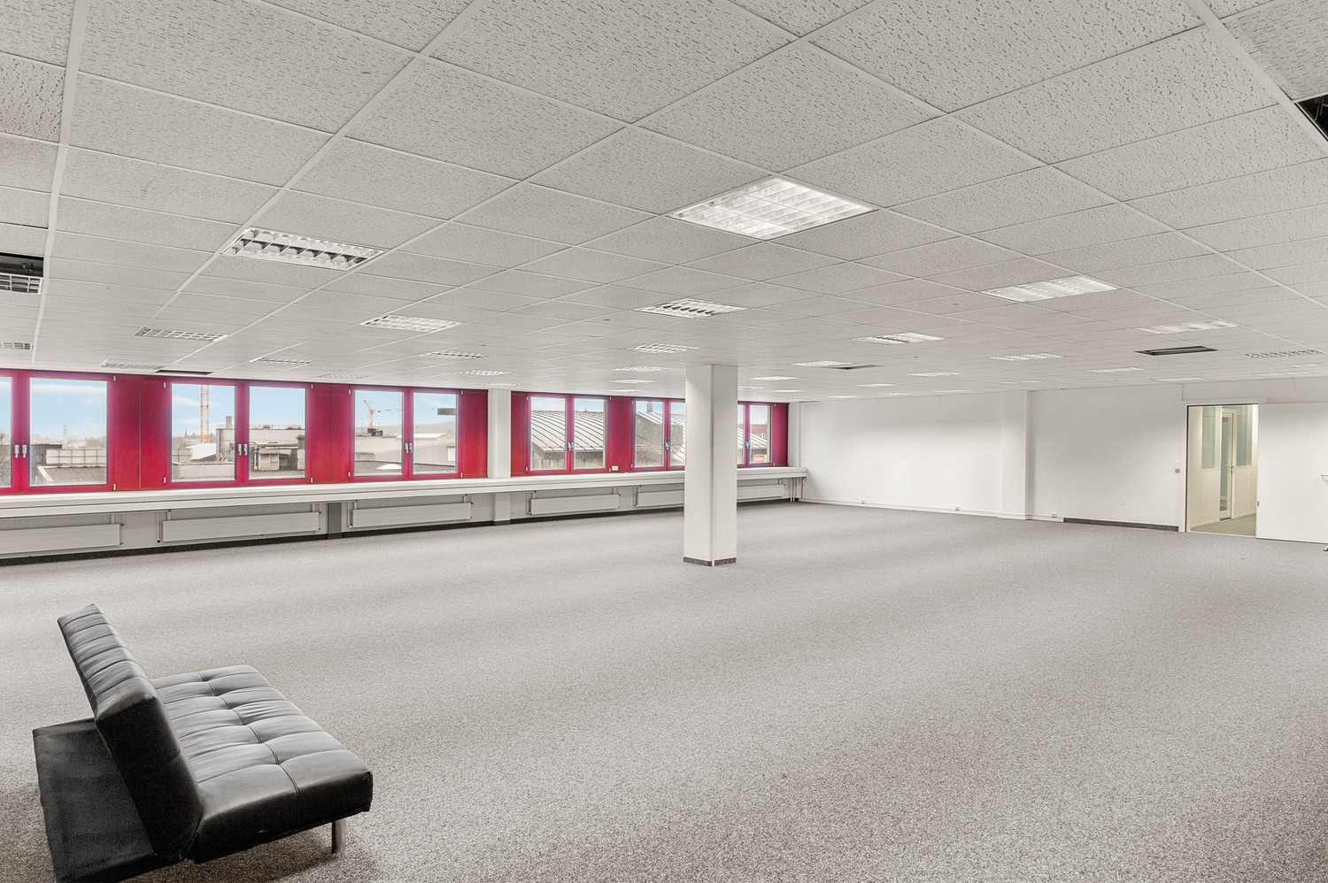 576m² office, Foto 10 von 10