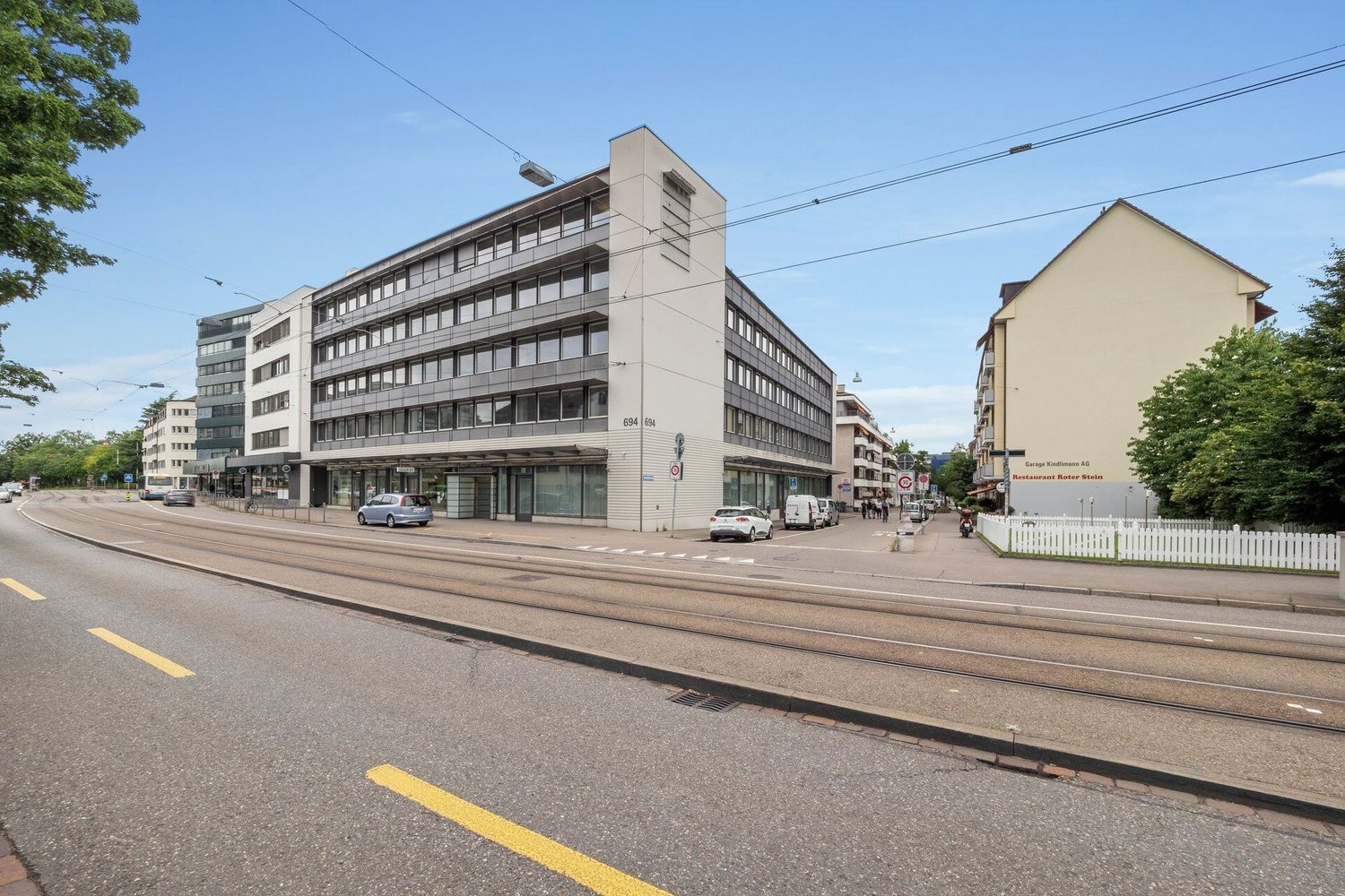 311m² bureau, photo 1 sur 10