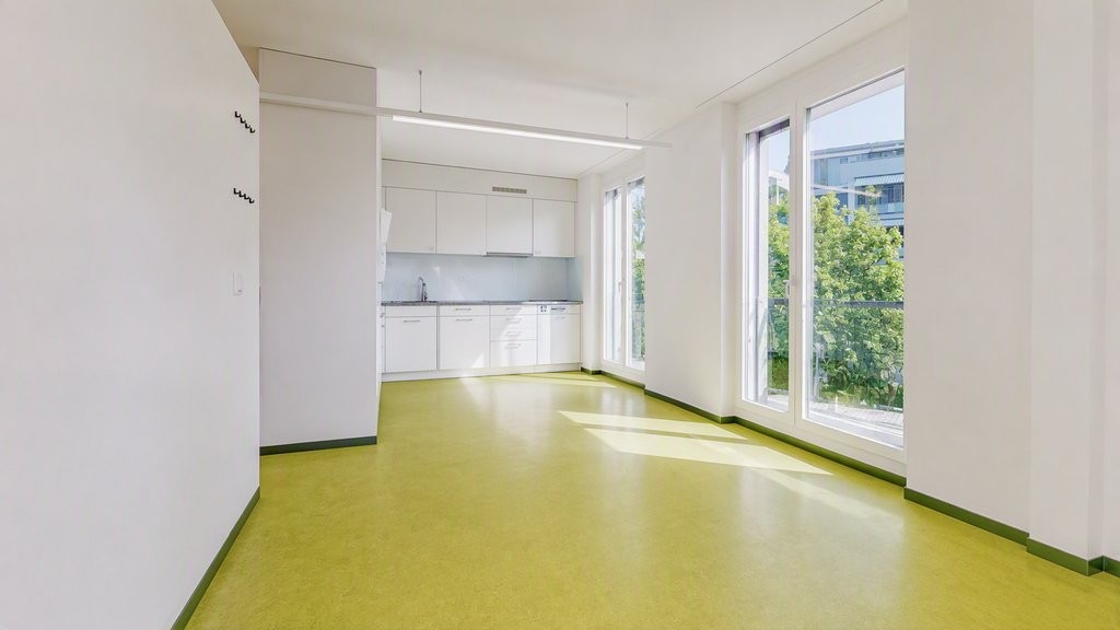 116m² commercial
