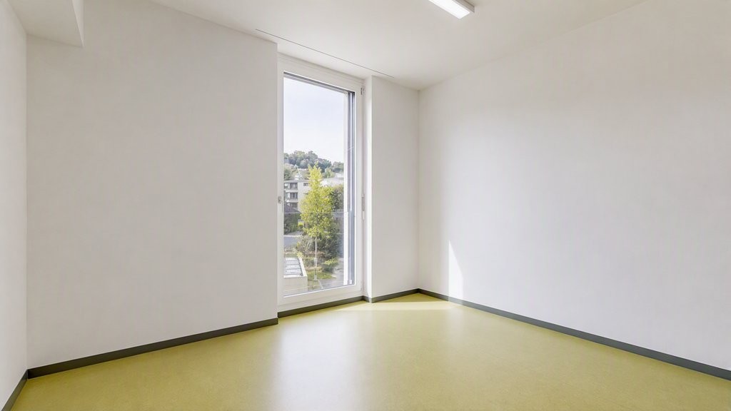 116m² commercial