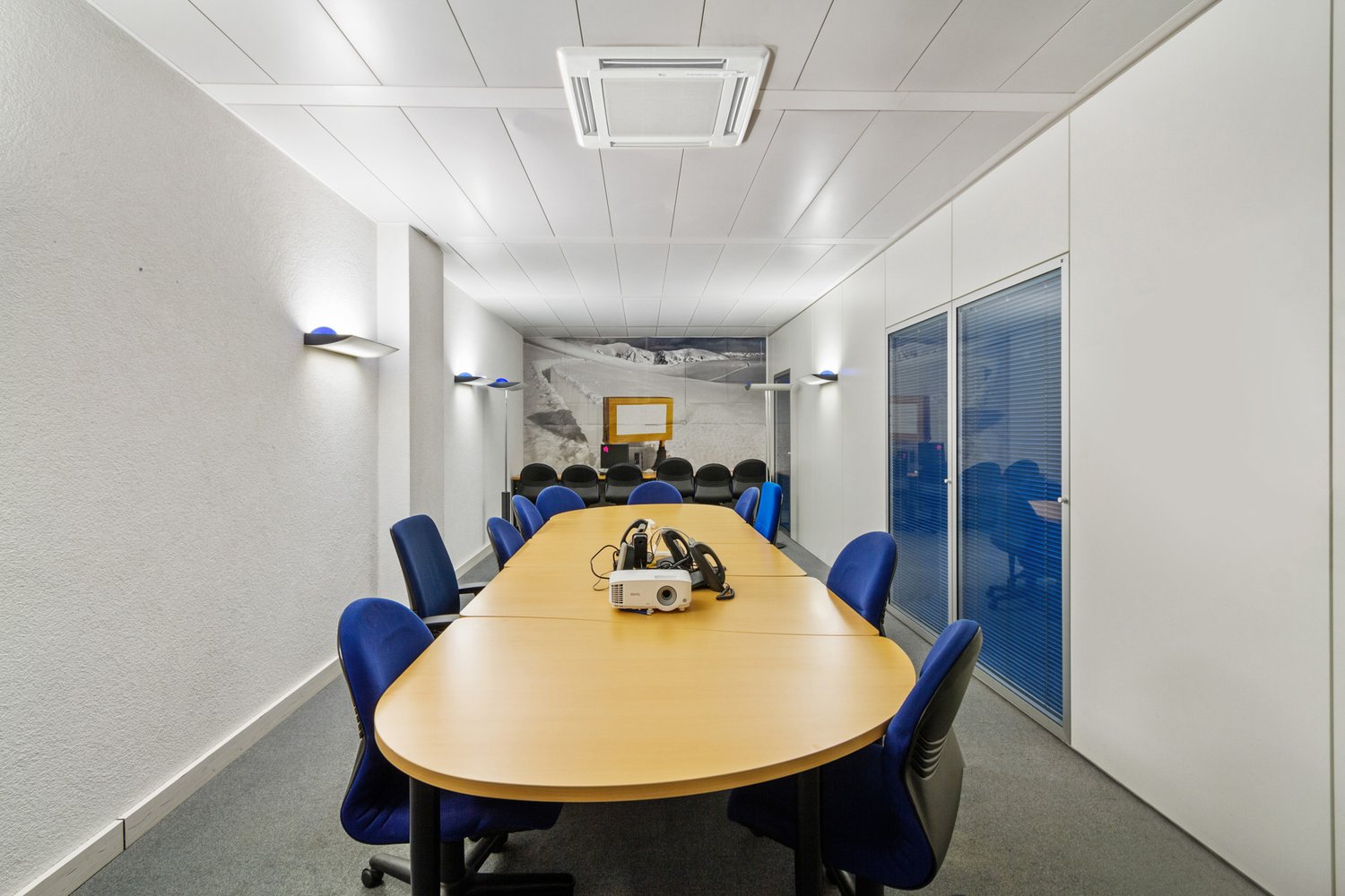 640m² office, Foto 4 von 10