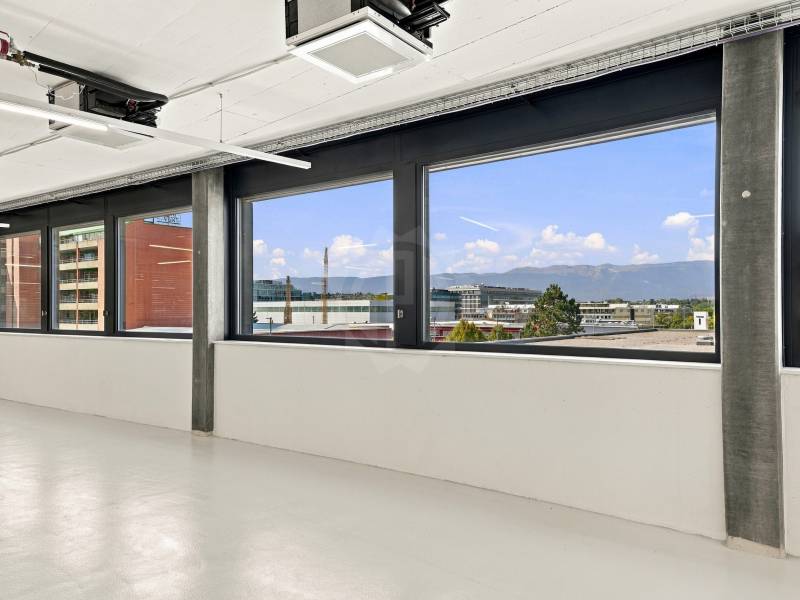 1271m² industrial object, photo 4 sur 4