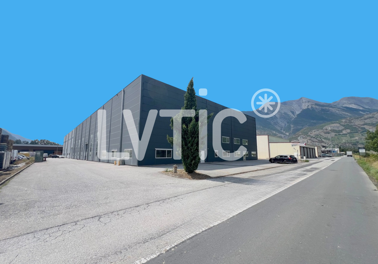 Oggetto industriale di 2030m²