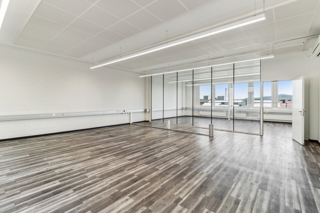 819m² office, Foto 7 von 10