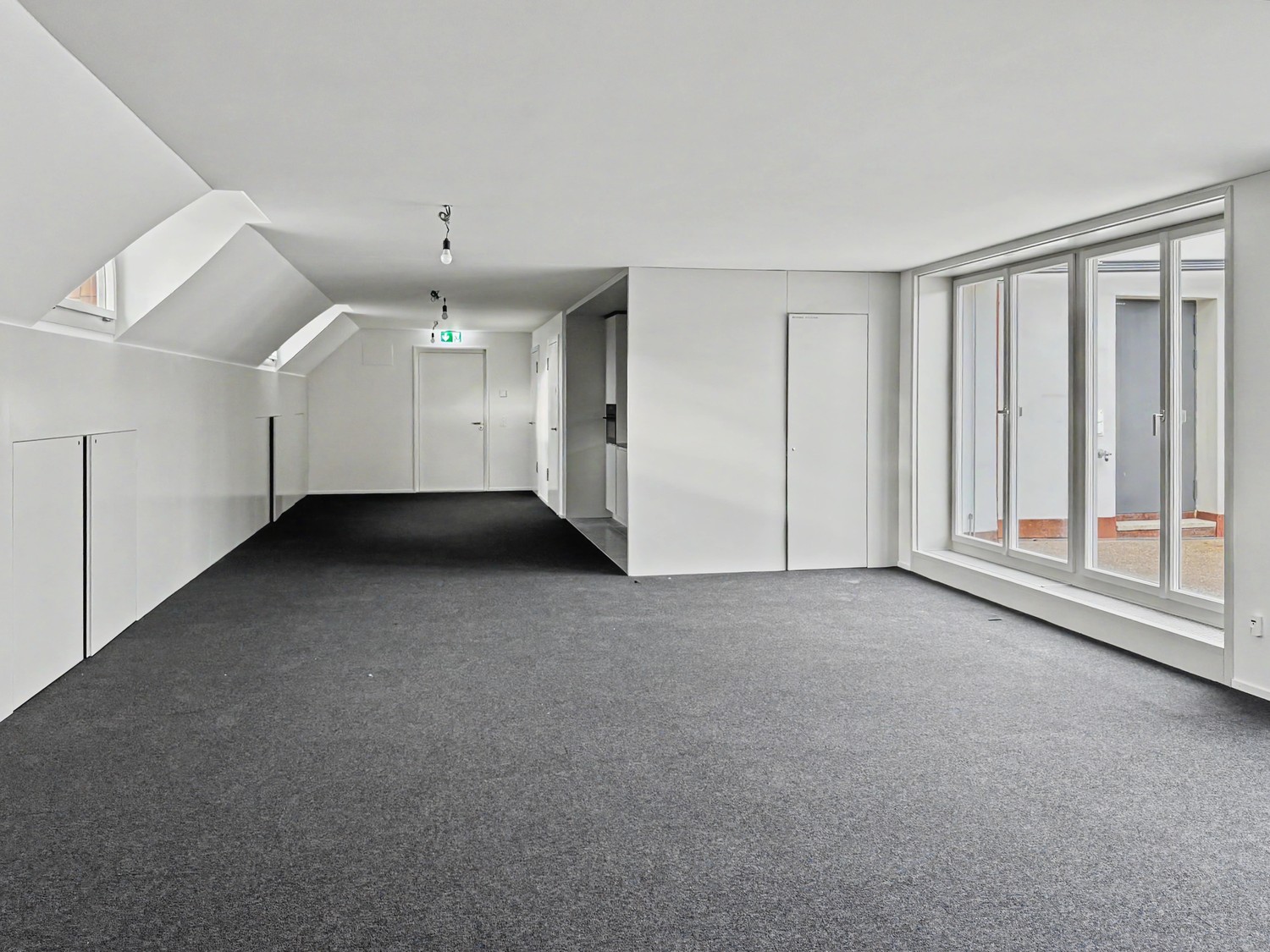 186m² office, Foto 4 von 9
