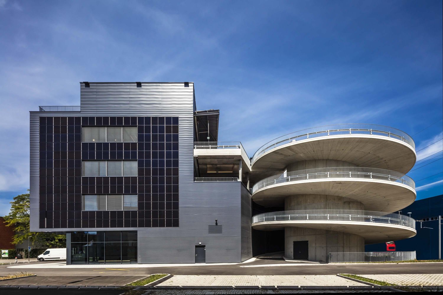 530m² commercial