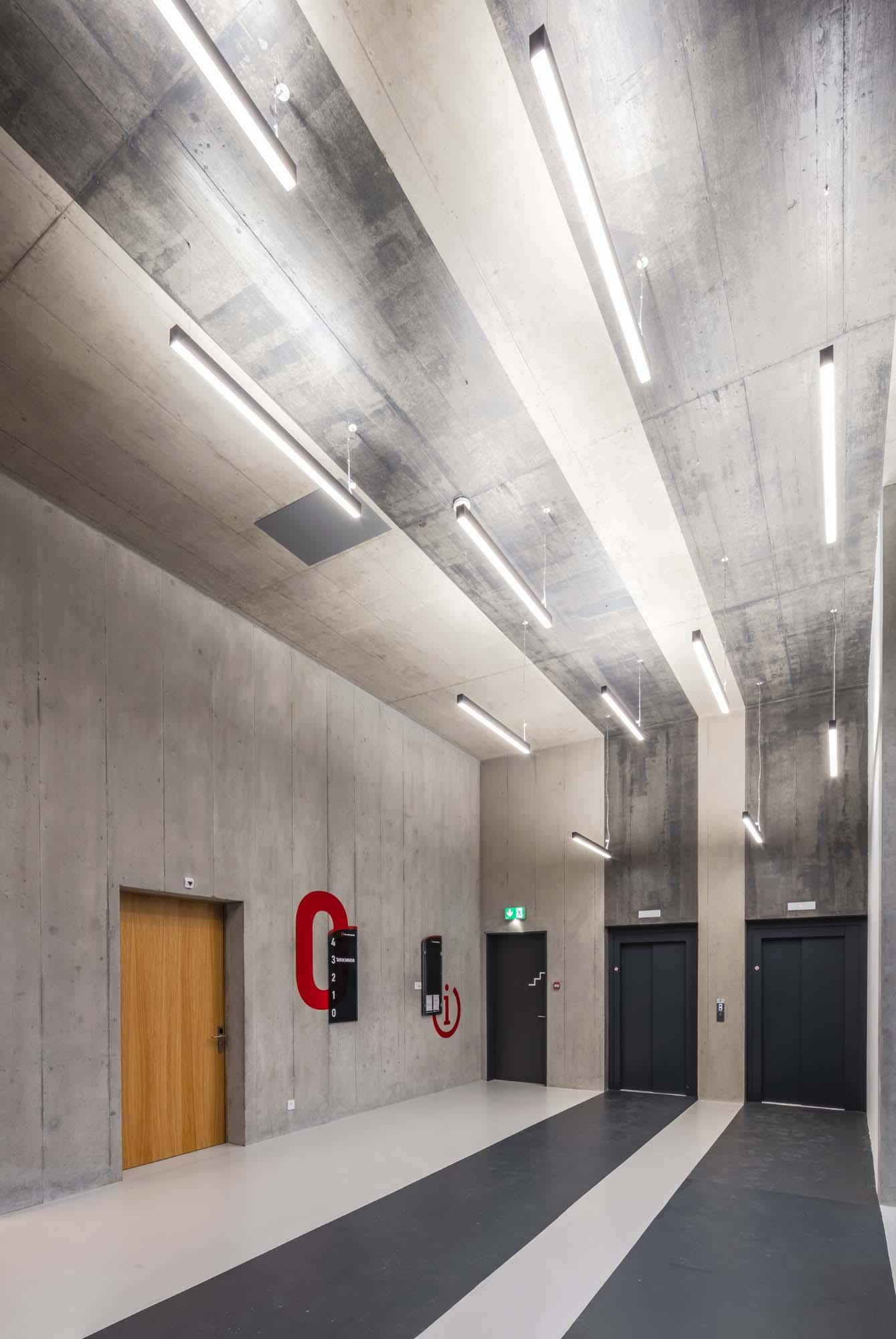 530m² commercial